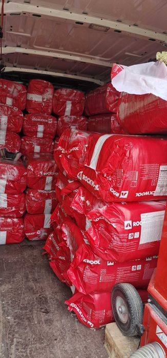 Docieplenie wełna skalna Rockwool Granrock wdmuchiwanie termoizolacja