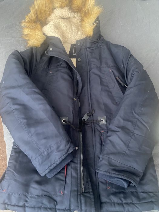 Отдам куртку 12-14 лет. урпоштою не відправляю