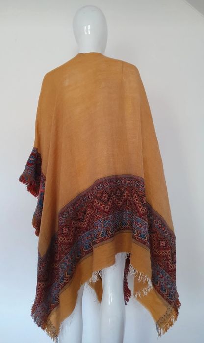 Indiański orientalny szal narzutka boho poncho