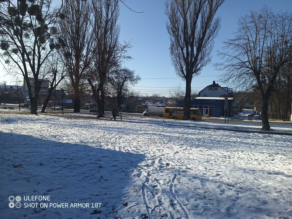 Продаж приміщення вільного призначення на Київській