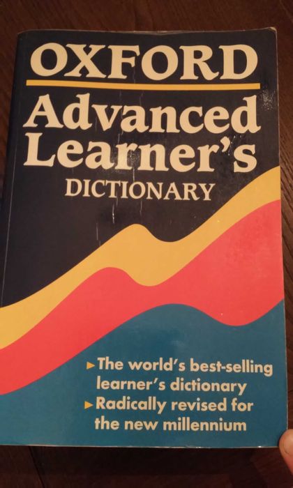 Livros variados, infantis, literatura portuguesa e internacional