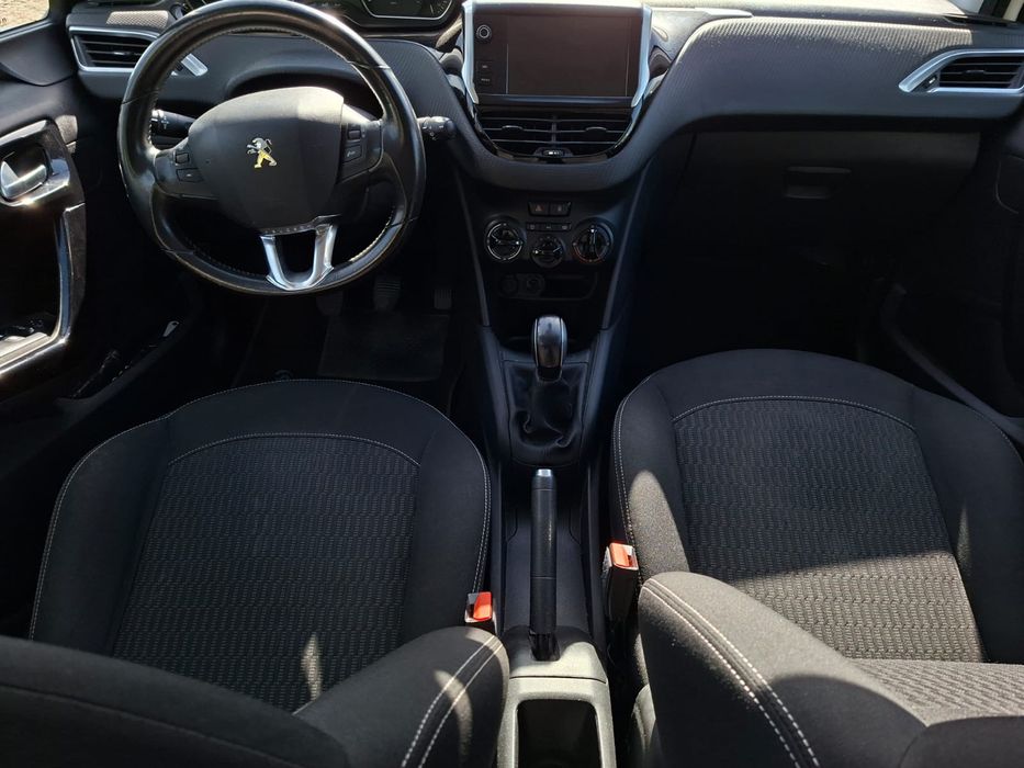Peugeot 208 Style 1.6 HDI 2017 Nacional