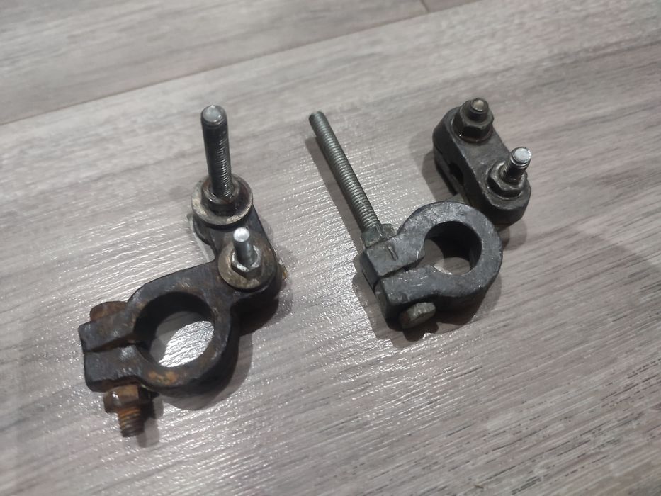 Клеми акумулятора свинцеві 12-24V