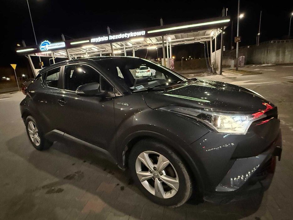 TOYOTA CHR 1,8 Hybrid Prem sprzedam