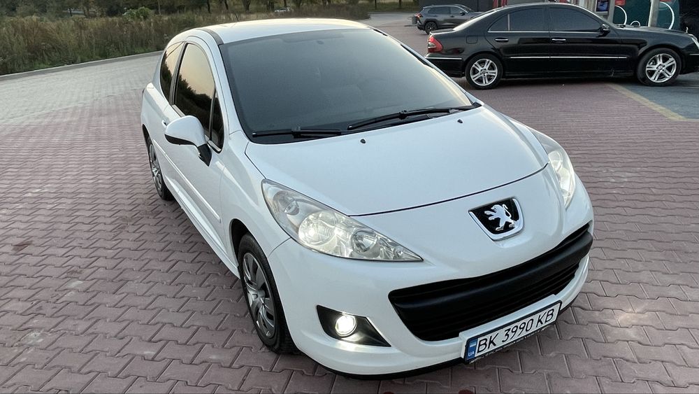 Peugeot 207