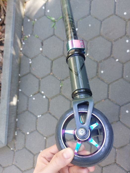 Hulajnoga wyczynowa Versatyl Cosmopolitan V2