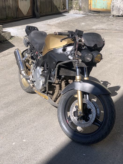 Honda CBR      и
