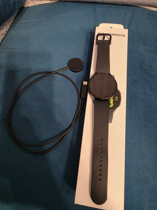 Samsung Galaxy Watch 5    44mm  BT