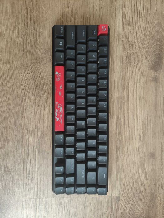HyperX Alloy Origins 65 (Red Switches – US) Like new!64585558796929121