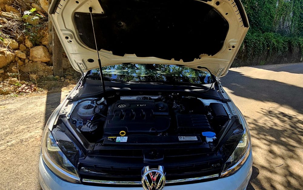 VW Golf VII Variant 1.6 TDI 110cv DSG – Edição Lounge Full Extras