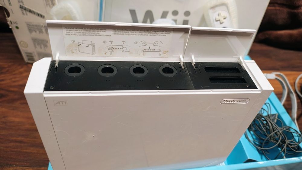 Sprzedam Nintendo Wii zestaw