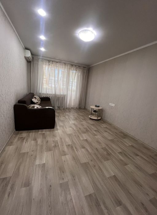 Продам 1но комн квартира у. Петра Калнышевского Кривбассовская Ц.-Гор!