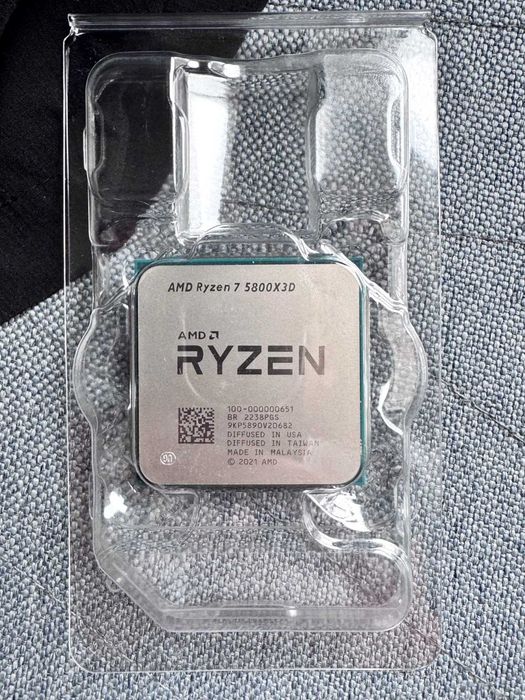 Ryzen7 5800x 新品未開封　訳あり ryzen 7 5800x - купити комп'ютери та комплектуючі - Ціна на OLX.ua