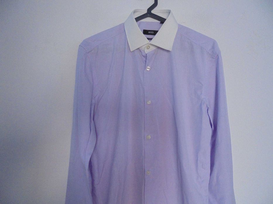 camisa de homem da marca Hugo Boss