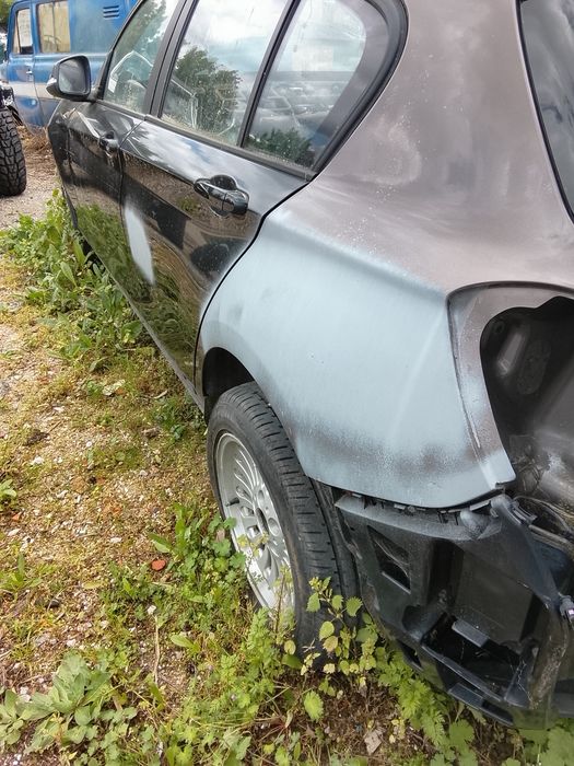Carro completo com documentos