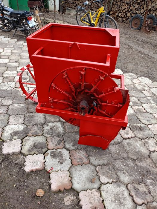 Продам картопле саджалку.4 т. Договірна.
