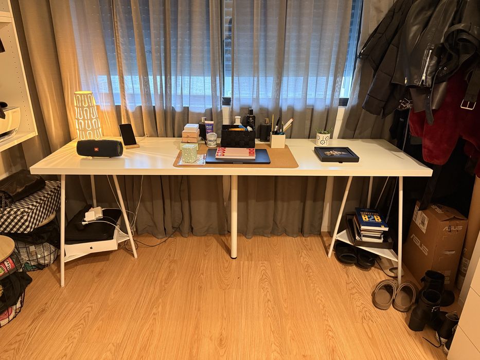 Secretária + cadeira