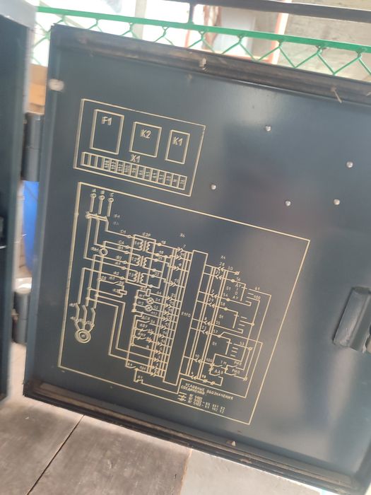 Електро щеток новий