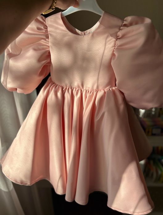 Ніжно-рожева святкова сукня, нарядна сукня, сукня на випускний