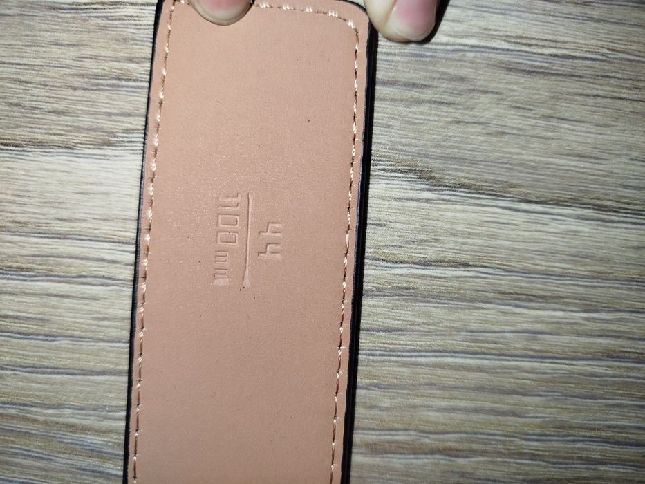 Czarny pasek Louis Vuitton 110cm