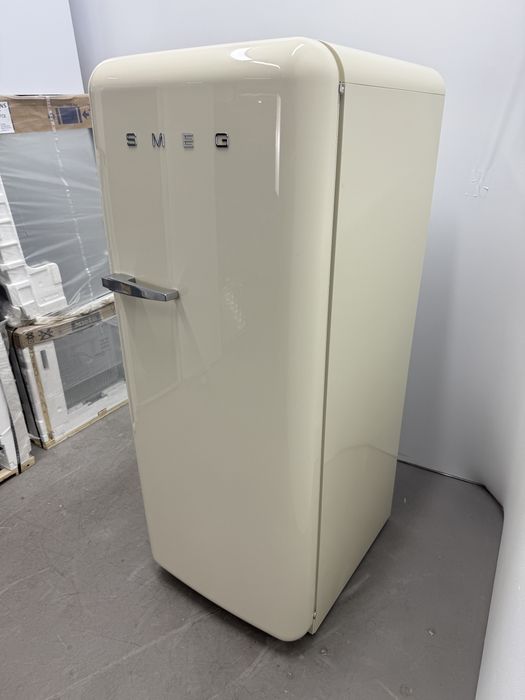 Холодильник Smeg FAB28 бежевий!