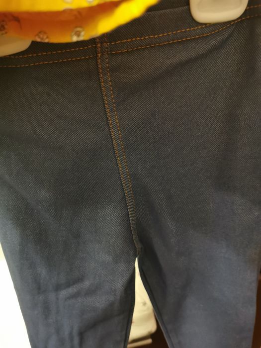 Komplet 92/98 tunika i jeginsy Primark