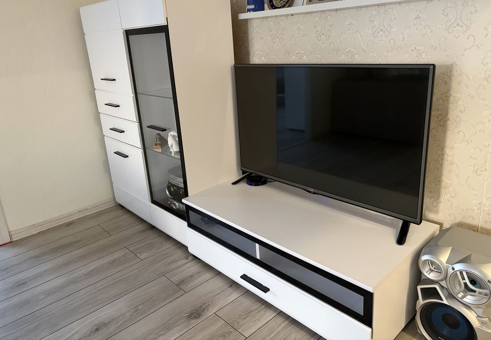 Модульная стенка шкаф тумба под ТВ