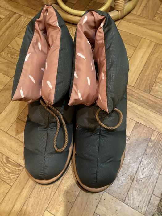 Черевикі пухові зеленого кольору, легкі