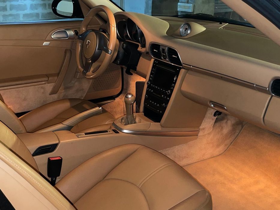 Porsche 911 997.2 Carrera S- Caixa Manual
