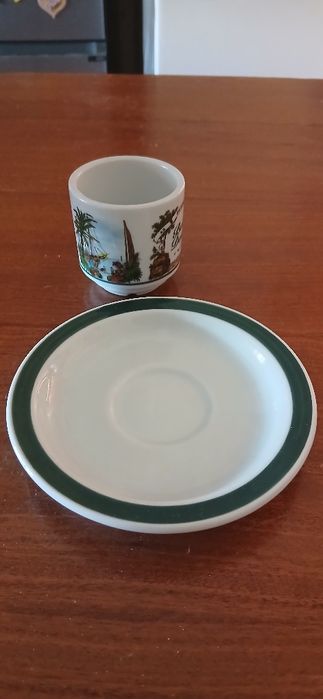 Chávena e pires de café