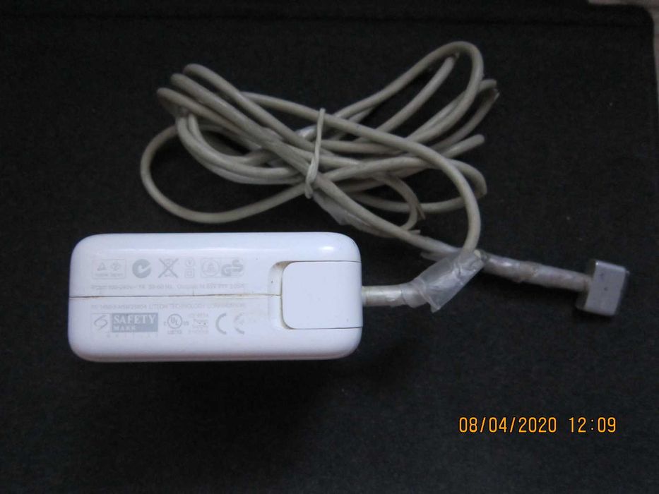 Продам недорого блок питания для нетбуков, ноутбуков, других устройств