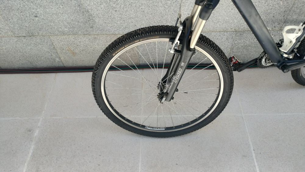 Bicicleta BTT roda 26"