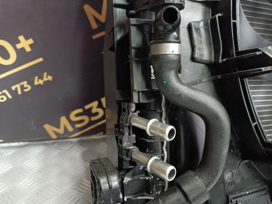 Касета радіаторів BMW X7 G07 БМВ Х7 Г07 17115A3F238 радиаторов