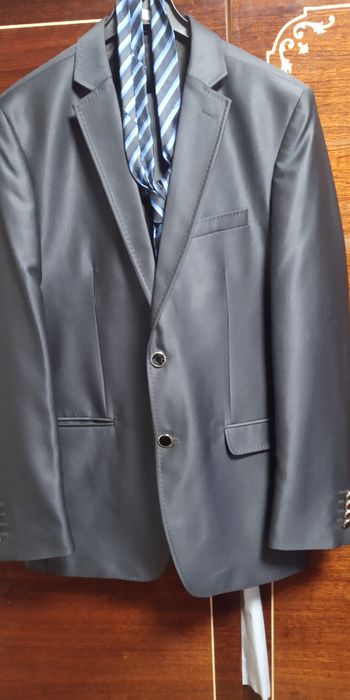 Костюм чоловічий сучасний