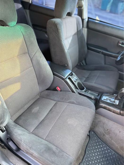 Subaru Outback 2.5 газ/бенз на автоматі