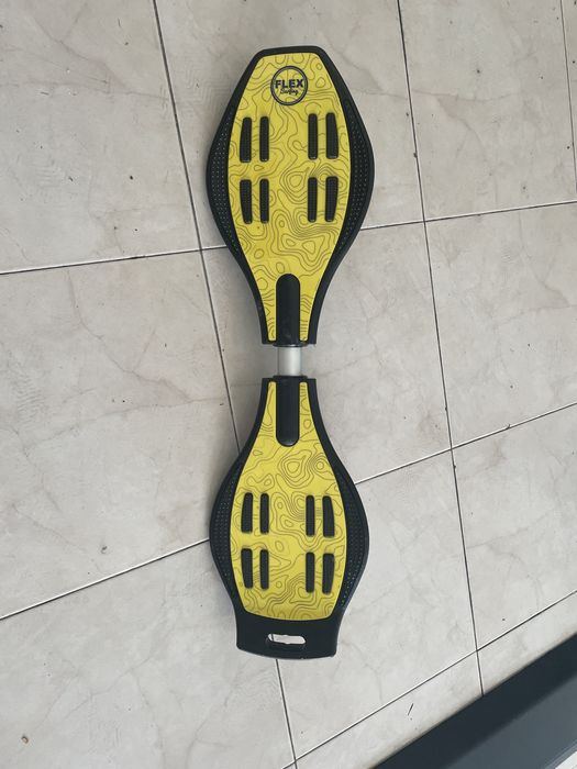 Waveboard amarelo