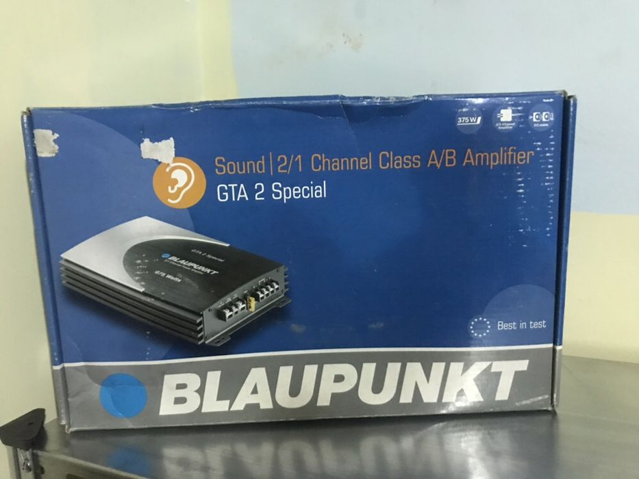 Amplificador blaupunkt