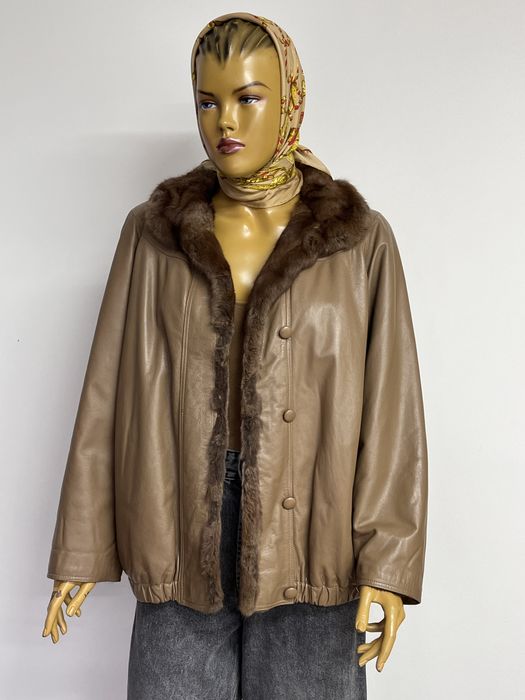 шкіряна куртка дублянка натуральне хутро оверсайз бомбер пілот жіноча