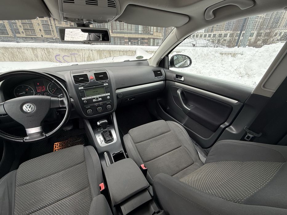 Фольксваген гольф 2,0 TDI Автомат