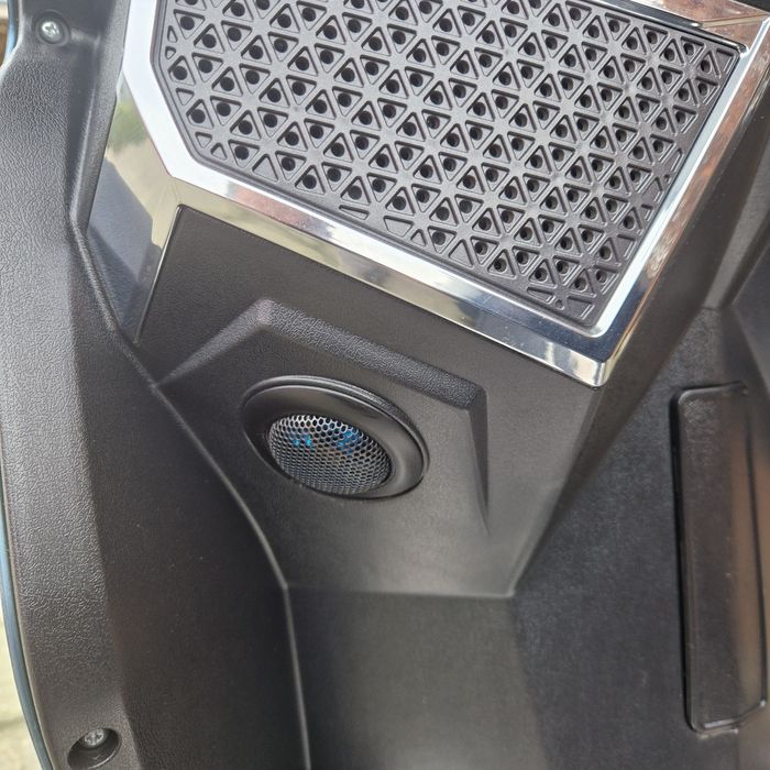 Електроскутер...