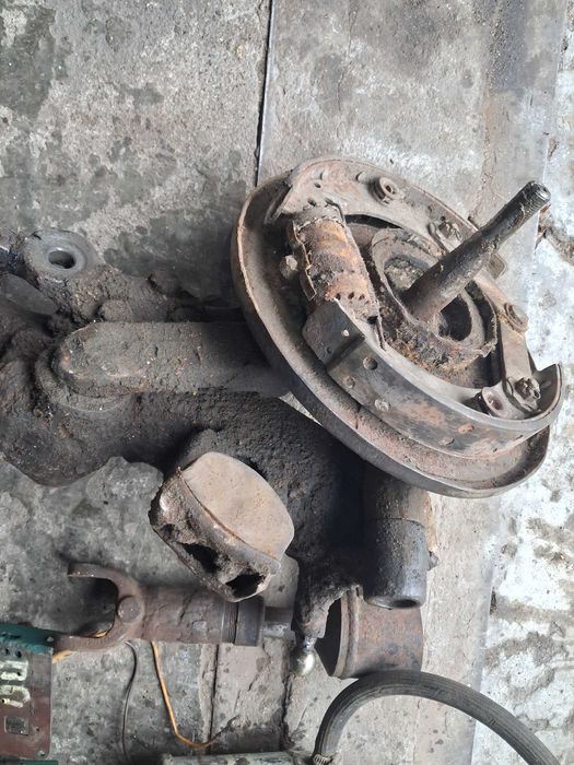 Продам ступицу Москвич 401