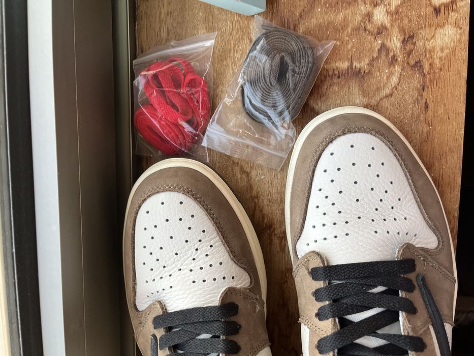 Travis Scott Reverse Mocha