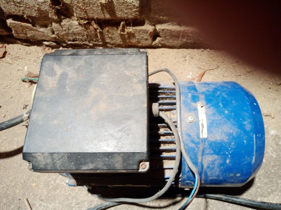 Silnik trójfazowy 2,2 kW