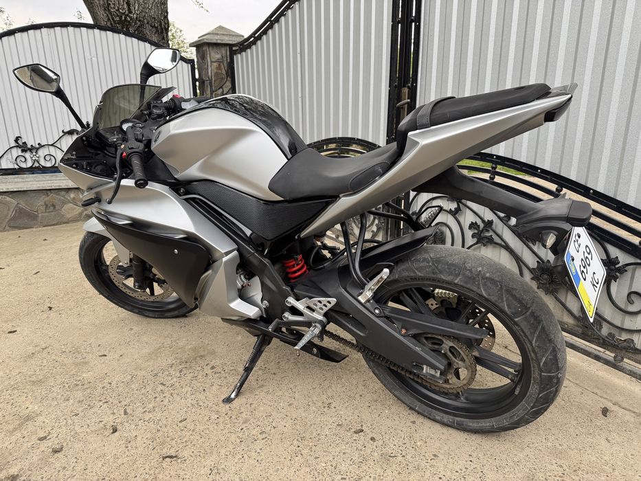 Yamaha YZF r125 2012 рік (інжектор)