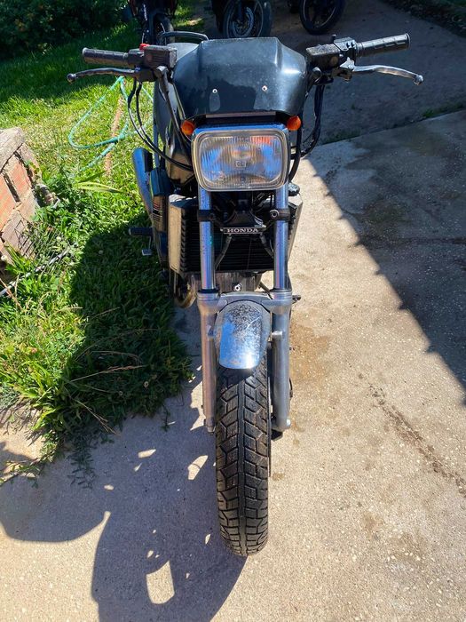 Duas Honda VF 750 Sabre