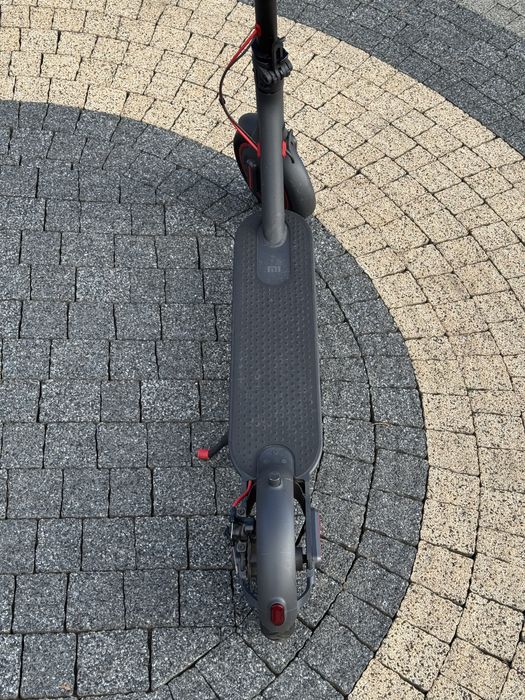 Hulajnoga elektryczna Xiaomi Mi Electric Scooter Pro