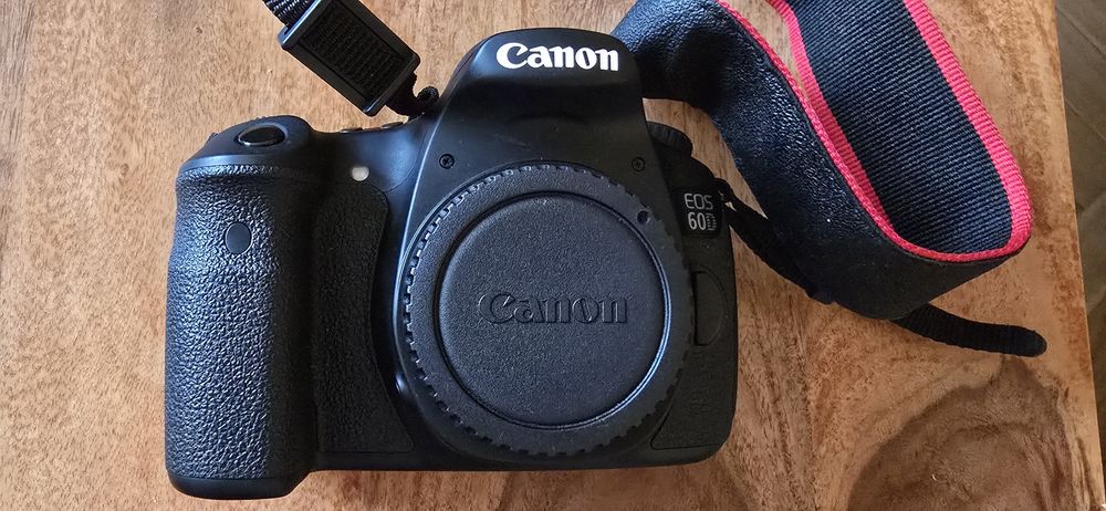 Canon 60D 8K ideał z etui Kata