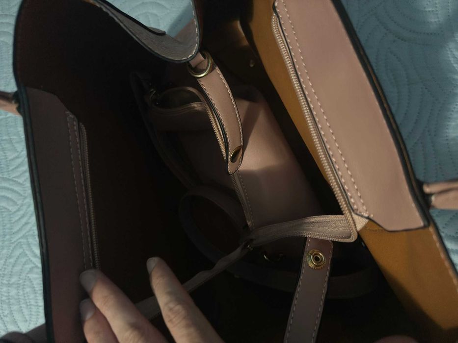 Mala Senhora rosa c/bolsas