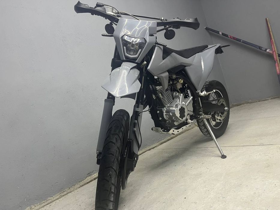 Продам кові адванс 250