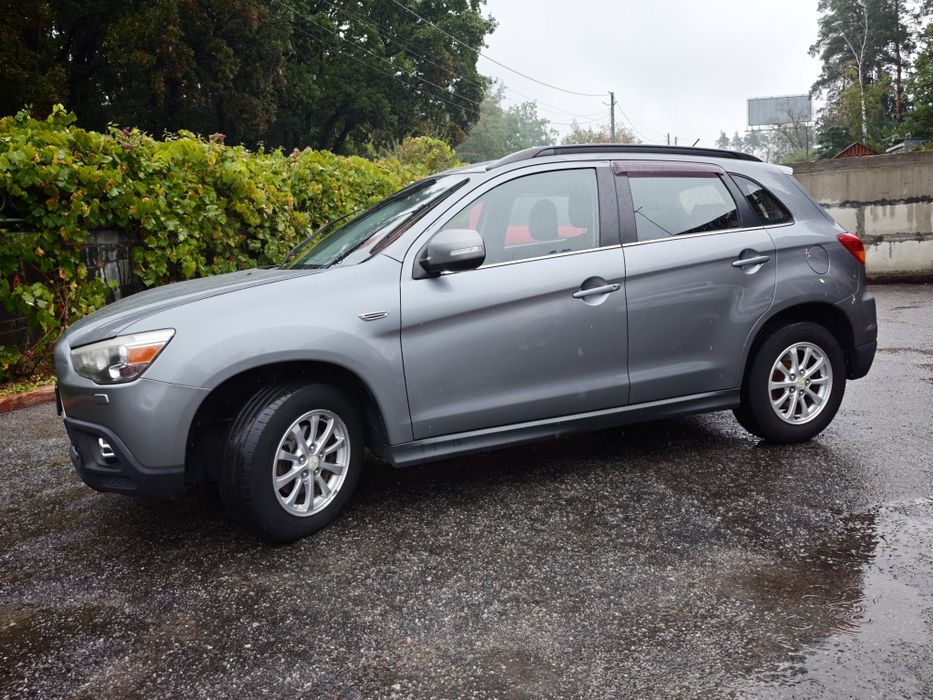 Mitsubishi ASX 2011 VIN JMBXTGA2WBZ002332 фото оголошення 2 з 13